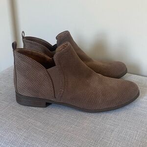 Dr. Scholl's Ramble Women's Boots Stucco Size 8 M